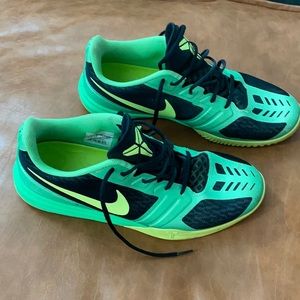 Nike Kobe Mentality Volt Poison